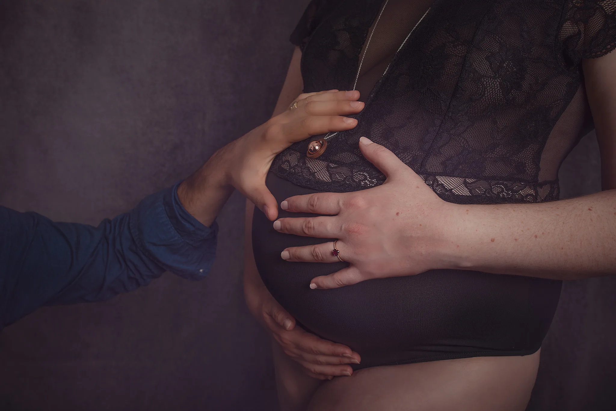 Bola de Grossesse en Bois de Noyer – Image 5